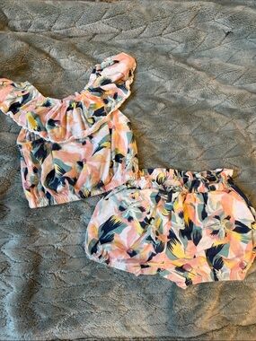 Cat & Jack Pastel Floral Ruffle Top – Pink Blue Yellow